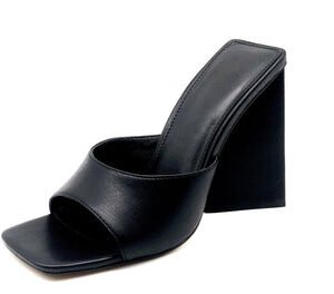 Square Toe Leather Mule