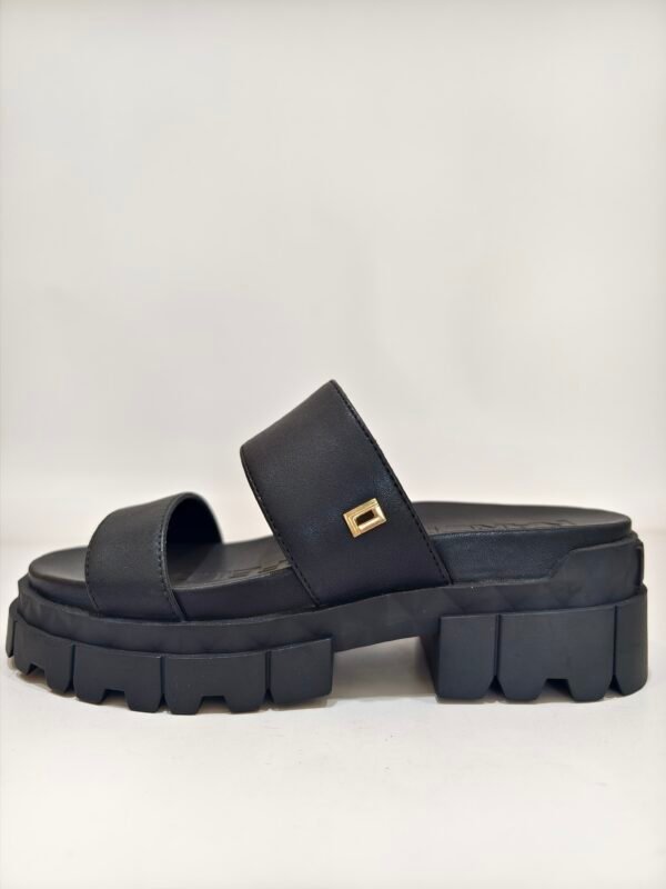 Black Metal‑Ornament Platform Toe‑Loop Slide